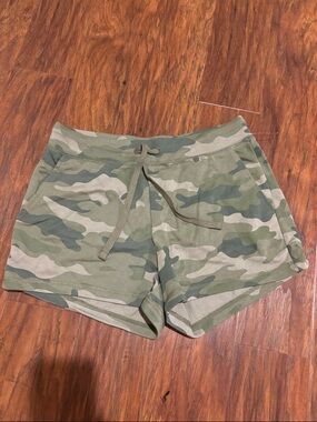 Old Navy Green Camo Drawstring Athletic Shorts